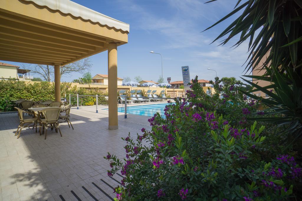 Hotel Residence Il Conero 2 Numana Exterior photo