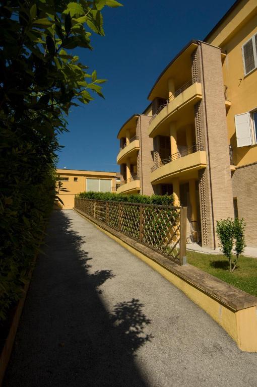 Hotel Residence Il Conero 2 Numana Exterior photo