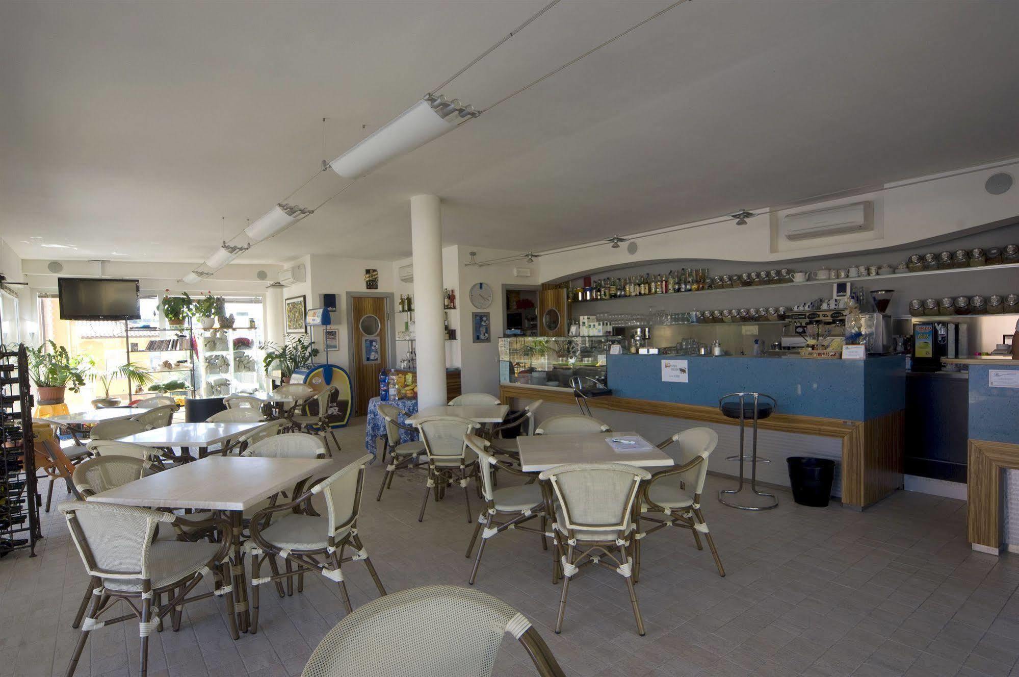 Hotel Residence Il Conero 2 Numana Exterior photo